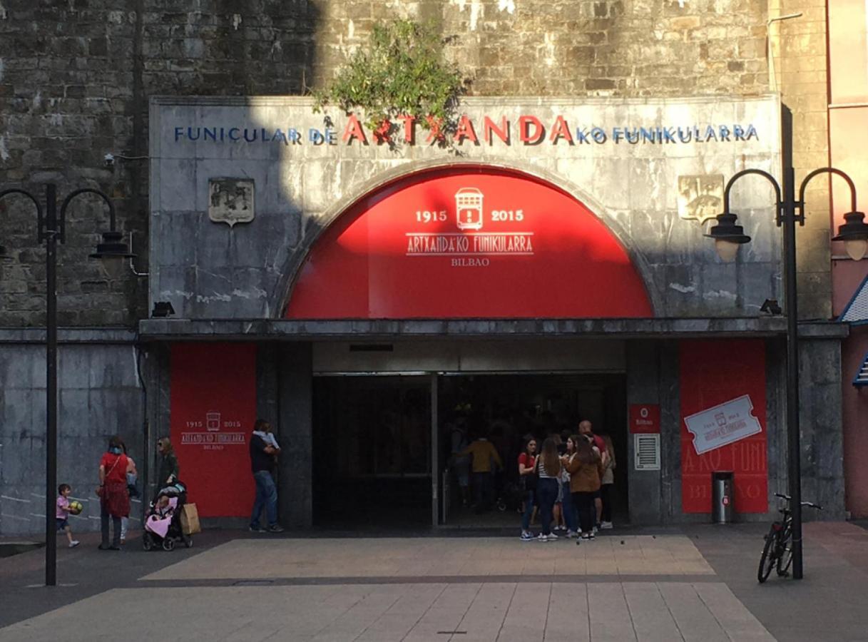 Calida Vivienda Turistica Centrica Junto Al Funicular Y Metro Διαμέρισμα Μπιλμπάο Εξωτερικό φωτογραφία